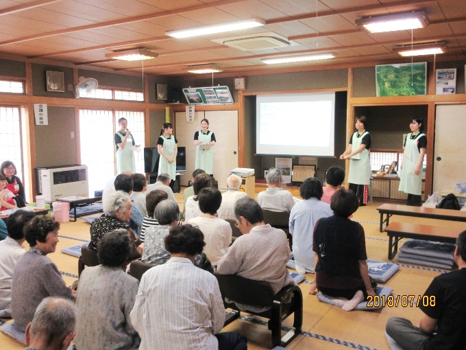 「まちの保健室」の様子