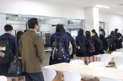 ～鳥取短期大学　給食管理実習棟～