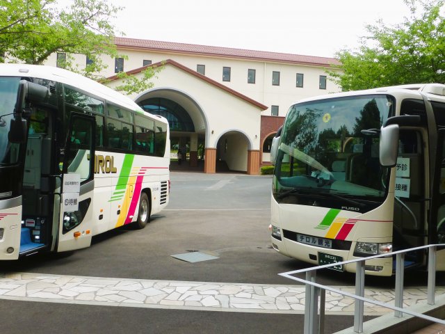 △予診・接種・経過観察・接種済証明書発行は車内で完結