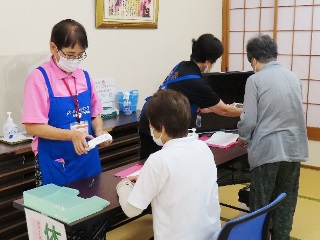 「まちの保健室」in 成徳コミュニティセンター