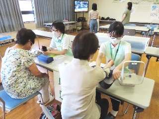 「まちの保健室」in 上小鴨コミュニティセンター