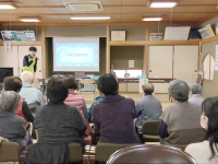 湯梨浜町原地区公民館で出前型「まちの保健室」を開催しました