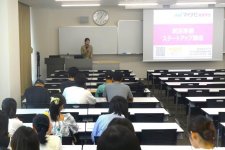 3年生対象キャリアガイダンス「就活準備スタートアップ講座」を開催しました